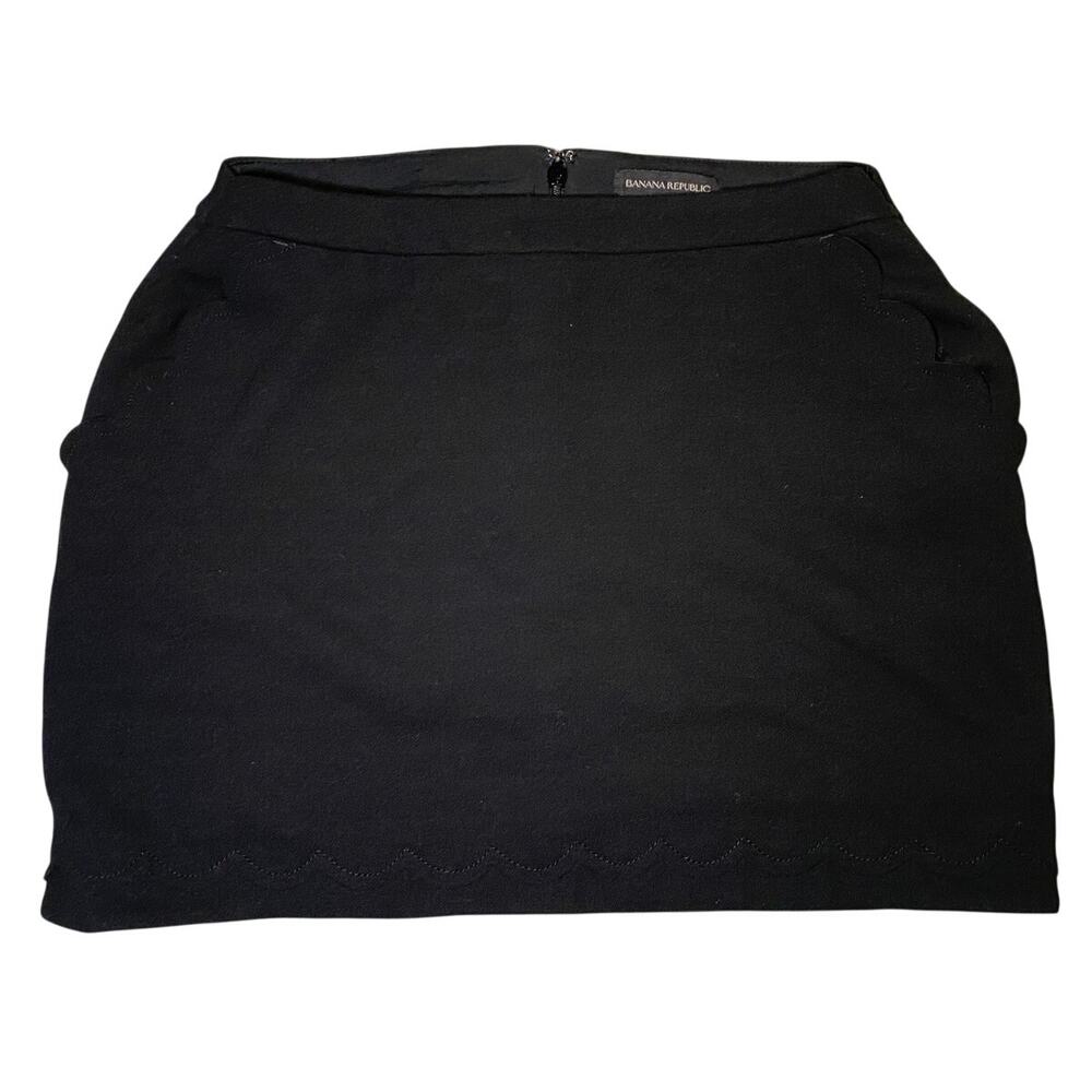 Vintage Y2K - Banana Republic - Black Petite Skirt Size 10